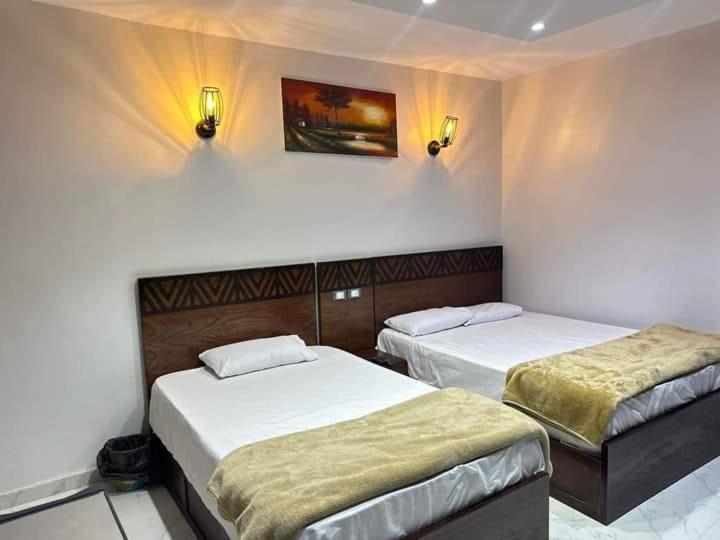 Khufu Pyramids Hotel Kafret el-Gabal Exterior foto